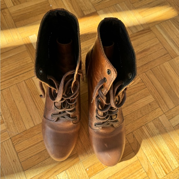 Lace-up brown leather booties - like new - 9cm high heel - Picture 7 of 9